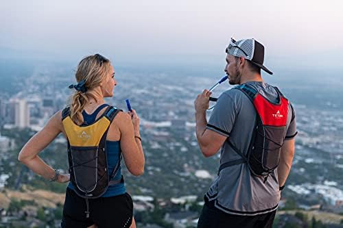 Teton Oasis/Trailrunner Hydration Backpack – Lightweight Water Pack with 2L/3L Bladder for Hiking, Running, Cycling, Biking 18L/22L Sizes – Sewn-in Rain Cover – Fits Men and Women