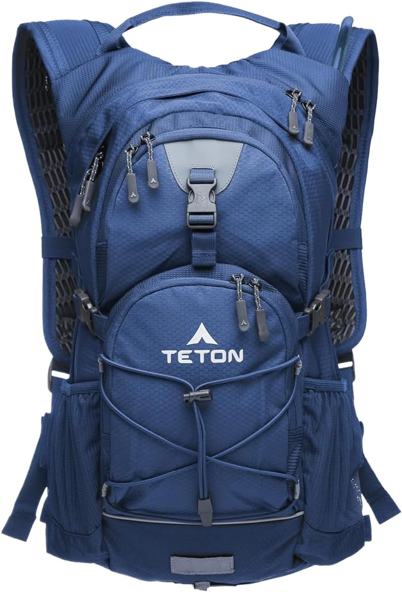 Teton Oasis/Trailrunner Hydration Backpack – Lightweight Water Pack with 2L/3L Bladder for Hiking, Running, Cycling, Biking 18L/22L Sizes – Sewn-in Rain Cover – Fits Men and Women
