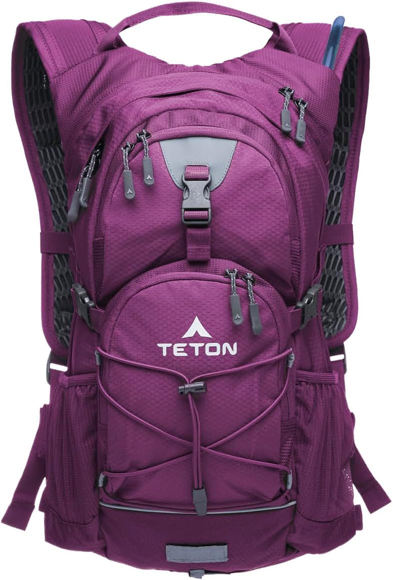 Teton Oasis/Trailrunner Hydration Backpack – Lightweight Water Pack with 2L/3L Bladder for Hiking, Running, Cycling, Biking 18L/22L Sizes – Sewn-in Rain Cover – Fits Men and Women