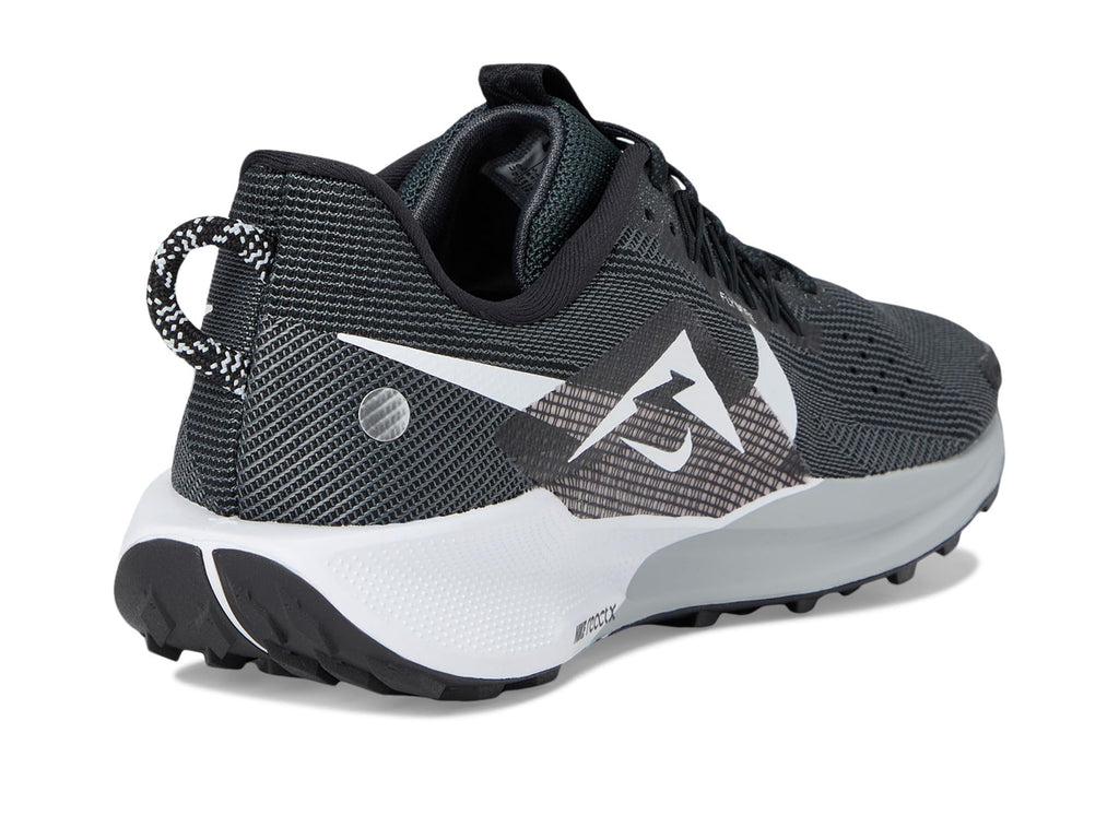 Nike Mens Pegasus Trail 5